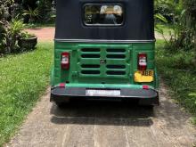 https://riyasewana.com/uploads/bajaj-re-205-1716372417796.jpg