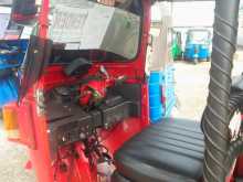 Bajaj RE 205 2013 Three Wheel