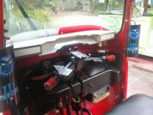 https://riyasewana.com/uploads/bajaj-re-205-178301417615.jpg