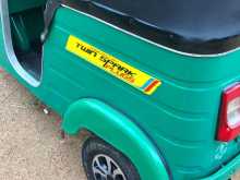 https://riyasewana.com/uploads/bajaj-re-205-181011424222.jpg