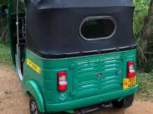 https://riyasewana.com/uploads/bajaj-re-205-181011424663.jpg