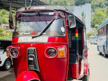 Bajaj RE 205 2012 Three Wheel