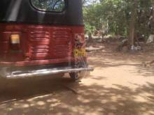 https://riyasewana.com/uploads/bajaj-re-205-18112759448345.jpg