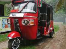 https://riyasewana.com/uploads/bajaj-re-205-181143134472.jpg