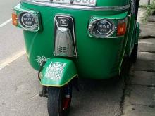Bajaj RE 205 2014 Three Wheel