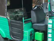 https://riyasewana.com/uploads/bajaj-re-205-181305314102.jpg