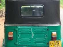https://riyasewana.com/uploads/bajaj-re-205-181305324103.jpg