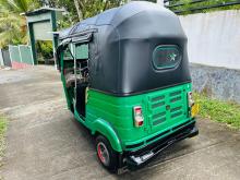 https://riyasewana.com/uploads/bajaj-re-205-1814203117414.jpg