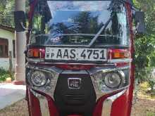 Bajaj RE 205 2014 Three Wheel