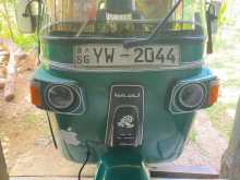 Bajaj RE 205 2012 Three Wheel