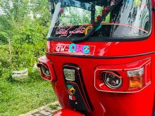Bajaj RE 205 2010 Three Wheel