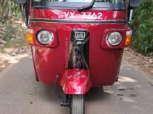 Bajaj RE 205 2012 Three Wheel