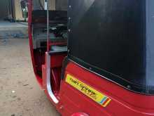 https://riyasewana.com/uploads/bajaj-re-205-19021022913.jpg
