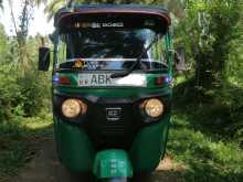 Bajaj RE 205 2016 Three Wheel