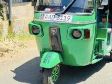 https://riyasewana.com/uploads/bajaj-re-205-1911570324792.jpg
