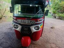 Bajaj RE 205 2015 Three Wheel