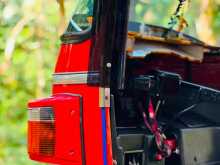 Bajaj RE 205 2013 Three Wheel