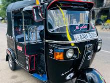 Bajaj RE 205 2013 Three Wheel