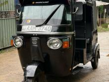 Bajaj RE 205 2014 Three Wheel