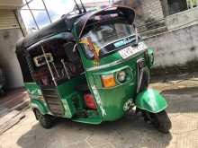 Bajaj RE 205 2011 Three Wheel