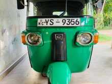 Bajaj RE 205 2012 Three Wheel