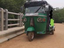 Bajaj RE 205 2011 Three Wheel