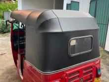 https://riyasewana.com/uploads/bajaj-re-205-199132617746.jpg