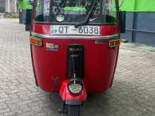 Bajaj RE 205 2009 Three Wheel