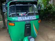 Bajaj RE 205 2009 Three Wheel
