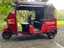 https://riyasewana.com/uploads/bajaj-re-205-2009-410365412043.jpg