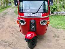 Bajaj RE 205 2010 Three Wheel