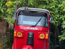 Bajaj RE 205 2010 Three Wheel