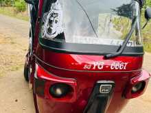 Bajaj RE 205 2010 Three Wheel
