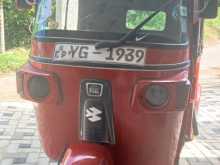 Bajaj RE 205 2010 Three Wheel