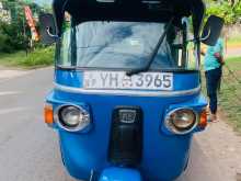 Bajaj RE 205 2010 Three Wheel