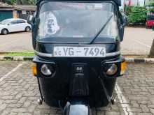 Bajaj RE 205 2010 Three Wheel
