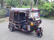 Bajaj RE 205 2010 Three Wheel