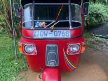 Bajaj RE 205 2010 Three Wheel