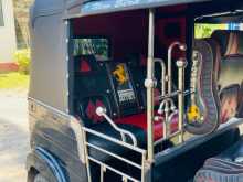 https://riyasewana.com/uploads/bajaj-re-205-2010-2915301812174.jpg