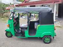 Bajaj RE 205 2010 Three Wheel