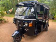 Bajaj RE 205 2010 Three Wheel