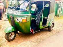 Bajaj RE 205 2010 Three Wheel