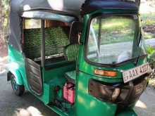 Bajaj RE 205 2015 Three Wheel