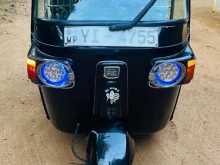 Bajaj RE 205 2011 Three Wheel