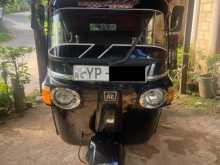 Bajaj RE 205 2011 Three Wheel