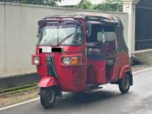 Bajaj RE 205 2011 Three Wheel