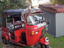 https://riyasewana.com/uploads/bajaj-re-205-2011-120173312634.jpg