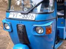 Bajaj Re 205 2011 Three Wheel