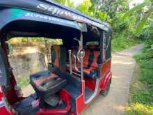 https://riyasewana.com/uploads/bajaj-re-205-2011-1318533312383.jpg