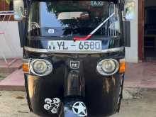 Bajaj RE 205 2011 Three Wheel